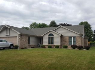 5616 Greenridge Dr, Toledo, OH 43615
