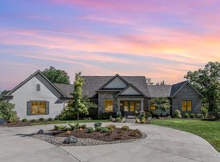 9693 Davis Rd, Loveland, OH 45140