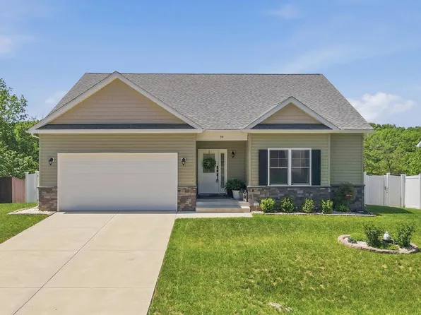 54 Larimar Ln, Inwood, WV 25428