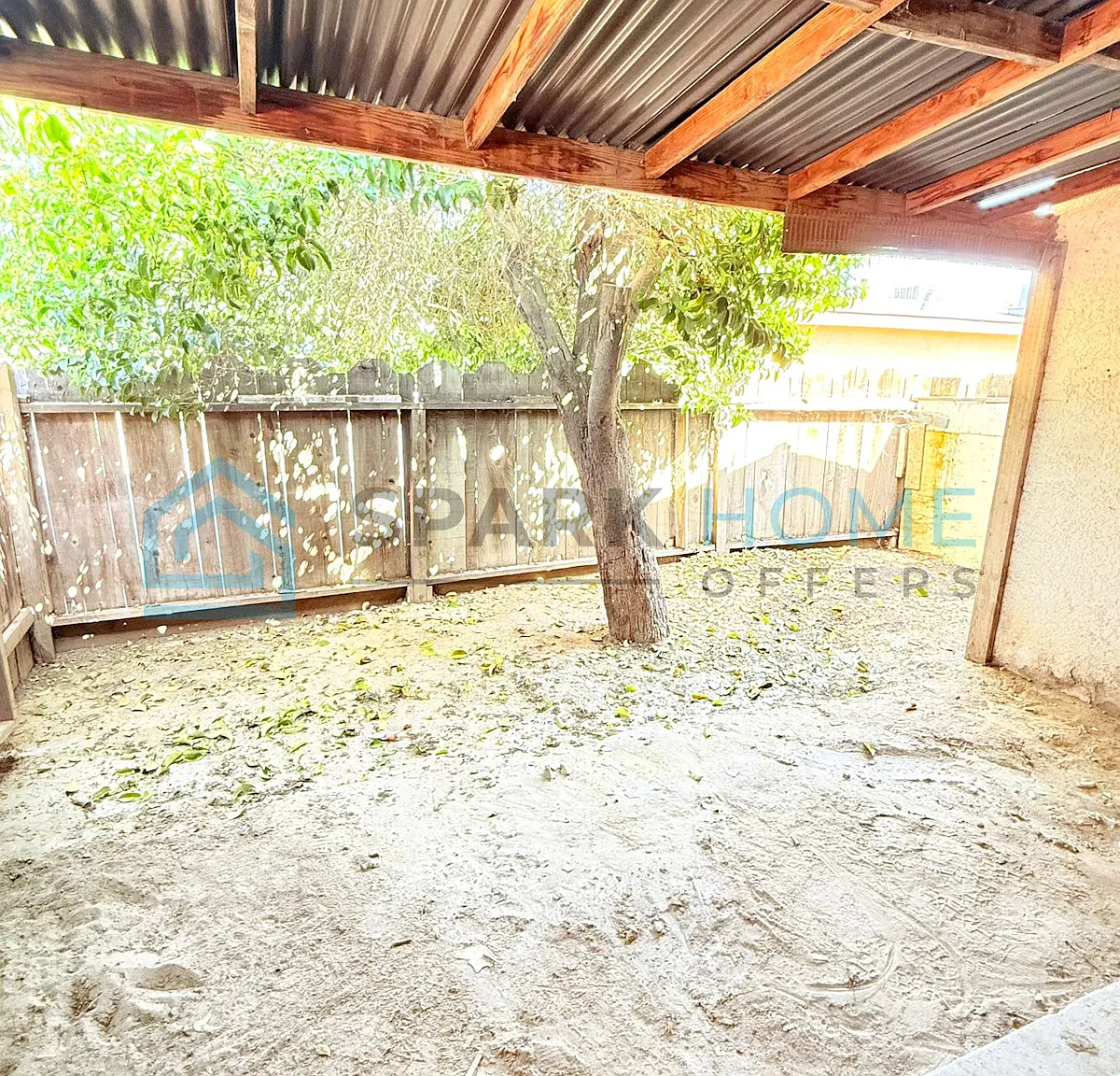 1902 Sheridan St — Photo 4