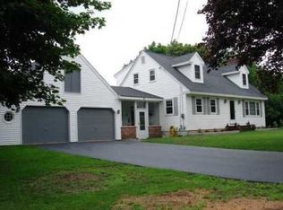 10 Kennedy Dr, Biddeford, ME 04005