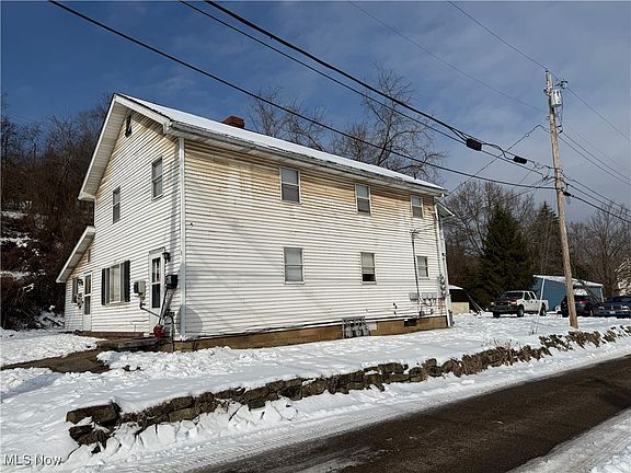 2nd image of 401 Lancaster St
