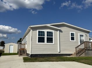 33243 Walnut Ct #312, New Haven, MI 48048