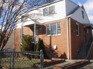 1112 Twin Oak Dr, Hyattsville, MD 20782