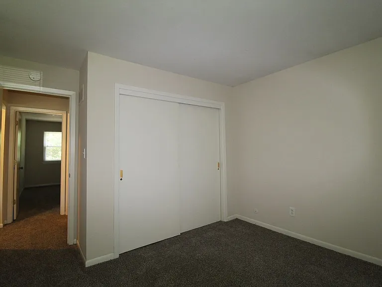 4228 Wyoming St — Photo 12
