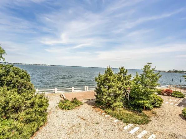 1490 Shore Drive #4F, Bronx, NY 10465