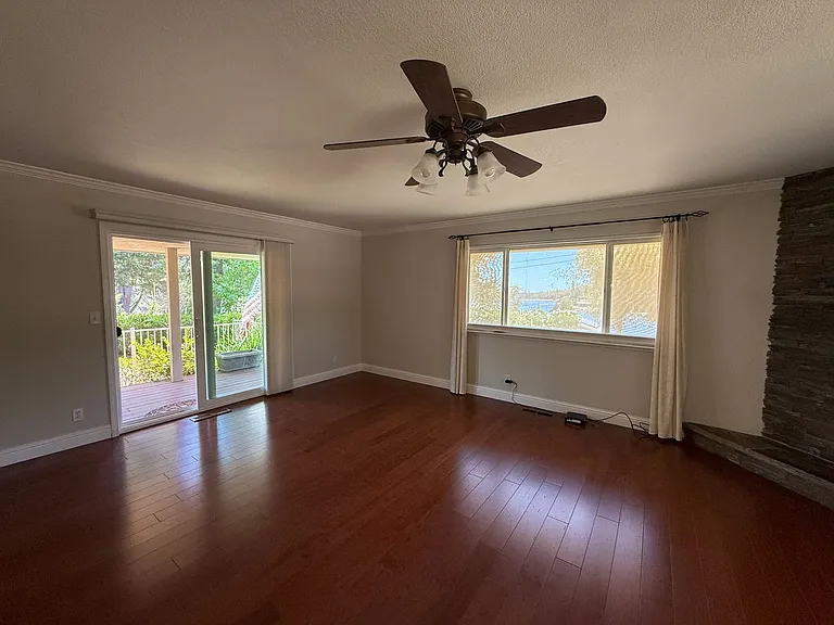 23799 Woodhaven Pl — Photo 16