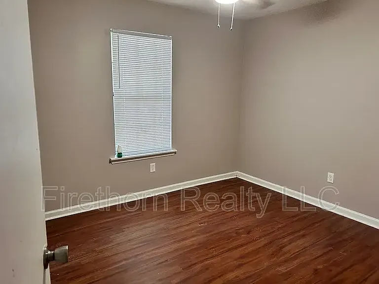 2709 Landing Loop Dr — Photo 11