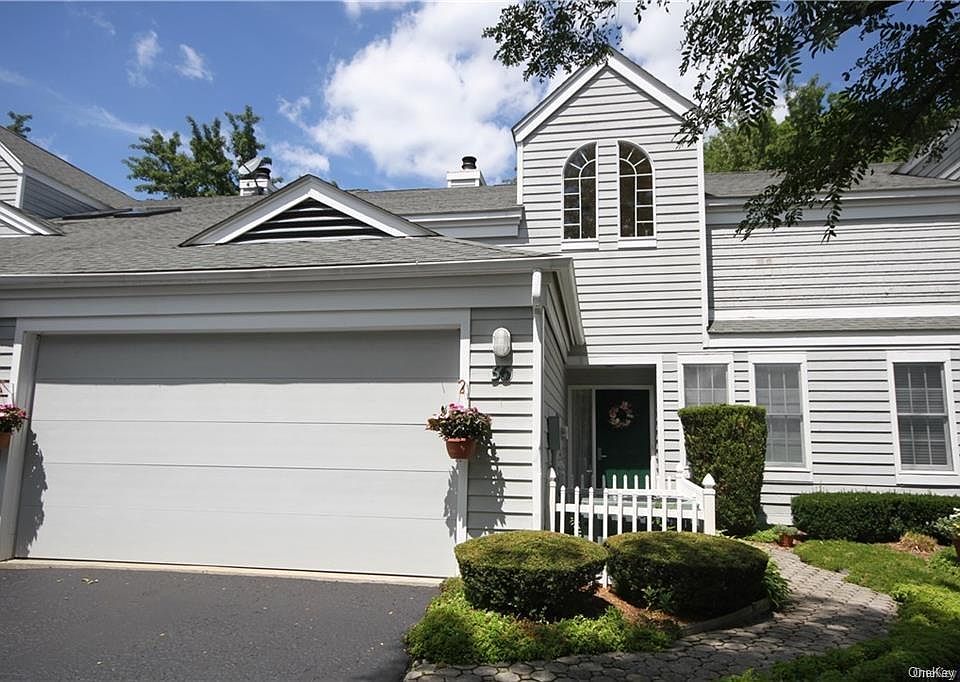 1st image of 56 Woodlands Dr