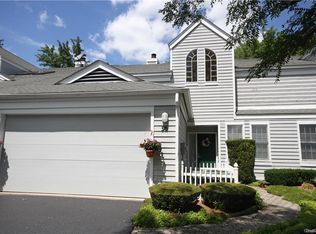 56 Woodlands Dr, Tuxedo Park, NY 10987