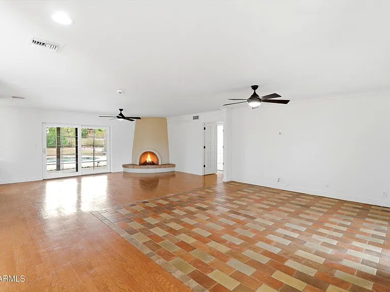 6830 E Wethersfield Rd — Photo 8