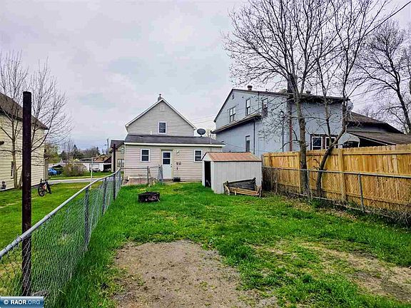 2nd image of 326 5th St SW