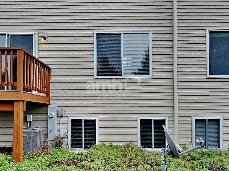 322 Abington Woods Dr — Photo 16
