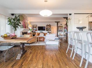 3122 Oakcrest Dr, Los Angeles, CA 90068