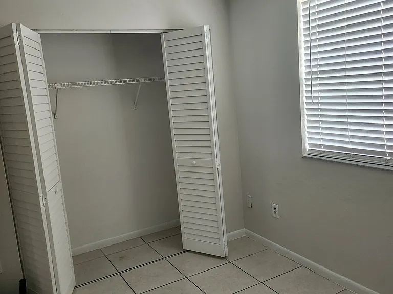 1280 S Franklin Ave #B — Photo 6