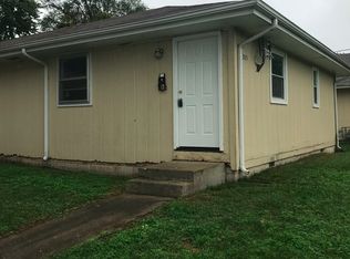 305 E Downing St APT B, Springfield, MO 65807