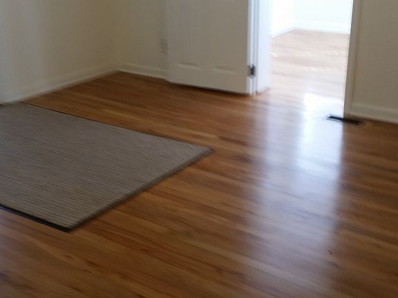 Bedroom/ Nursery/ Home offic