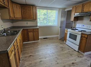 50 Charles St #3, Bangor, ME 04401