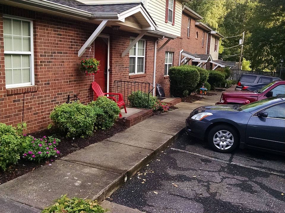 1st image of 823 E Marion St #3