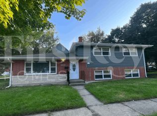 2800 Elisha Ave, Zion, IL 60099
