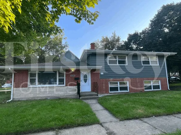 2800 Elisha Ave, Zion, IL 60099