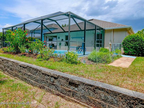 2nd image of 18147 Arbor Crest Dr
