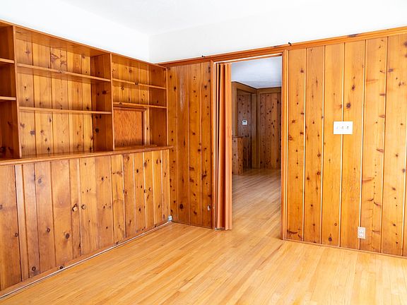 4th image of 5531 Coldwater Canyon Ave