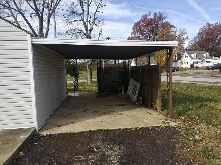645 N Mulberry St — Photo 8