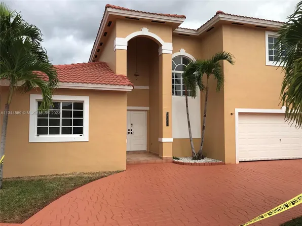 16057 SW 53rd Ter, Miami, FL 33185