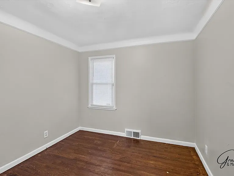 5915 Lodewyck St — Photo 15