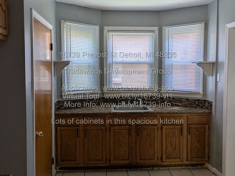 16739 Prevost St — Photo 10