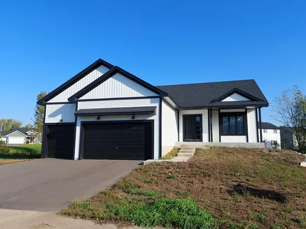 4838 Maple St, Rockford, MN 55373