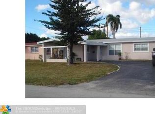6751 Roosevelt St, Hollywood, FL 33024