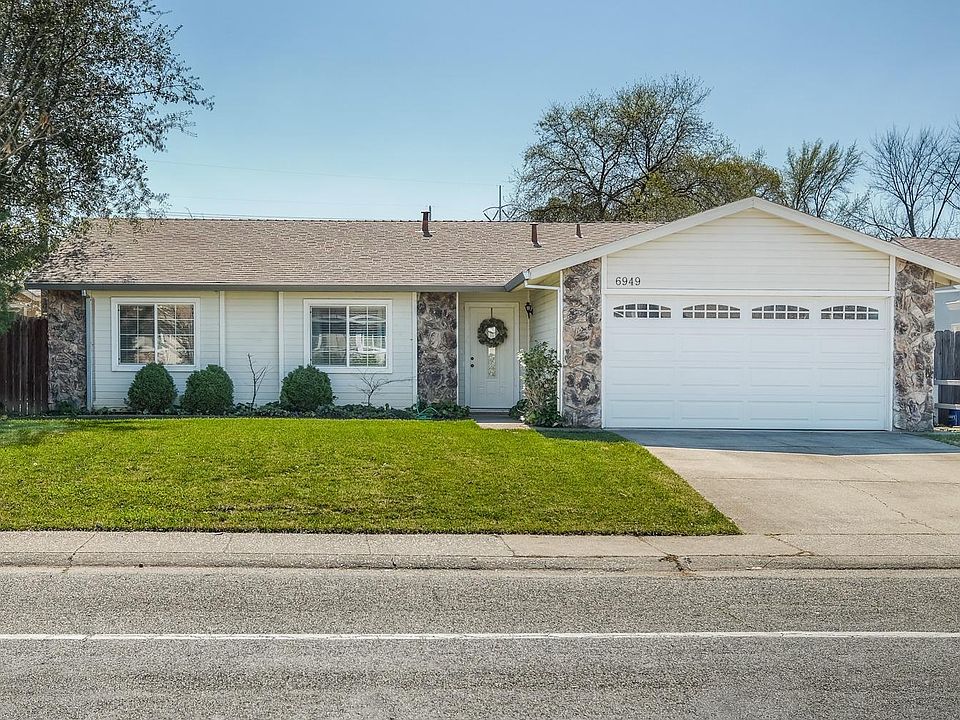 1st image of 6949 Woodmore Oaks Dr