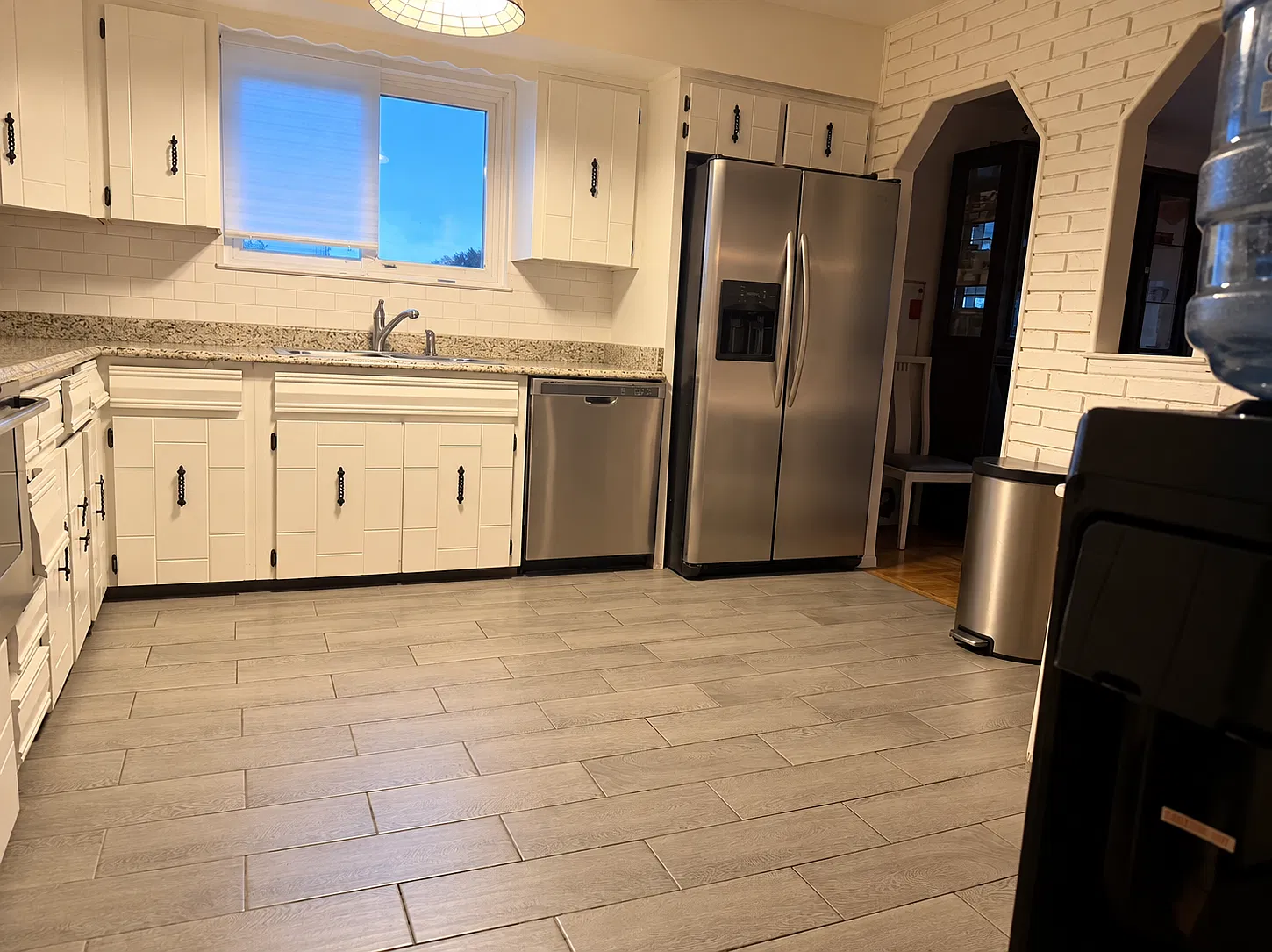 3 bed, 2.5 bath, 1600 sqft, $3,500 — Photo 4