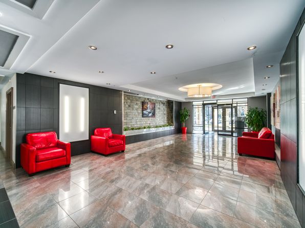 Palace Royale, 333 Main Ave, Halifax, NS B3S 0B6