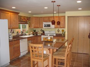 808 Mac Ln SE, Olympia, WA 98513