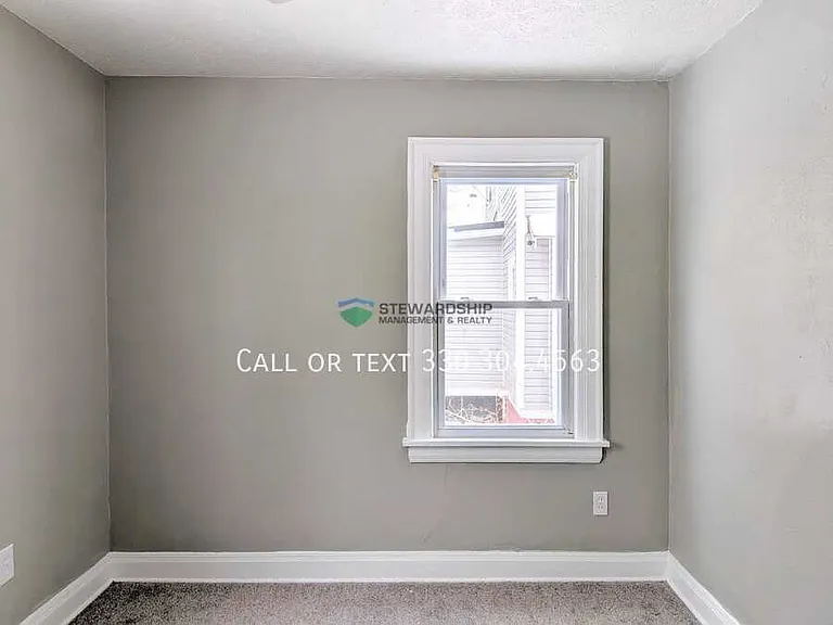 916-918 Peckham St #916 — Photo 8