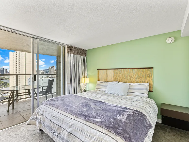 445 Seaside Ave #1-2220 — Photo 13