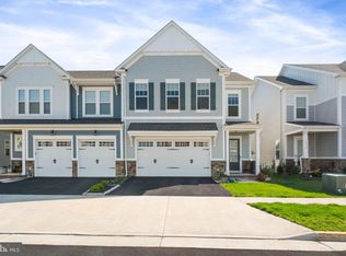 18220 Moss Garden Rd, Dumfries, VA 22026