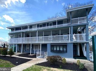 6200 54th Pl APT 6, Riverdale, MD 20737