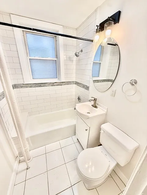 Building Photo - 224 Hanover St #19