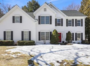 29 Hancock Rd, Franklin, MA 02038