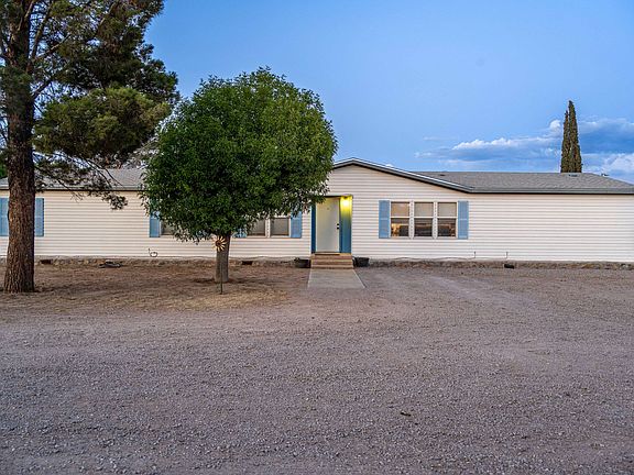 4th image of 220 Squirrel Rd