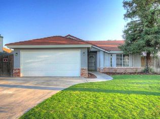 5205 Sunburst Ct, Bakersfield, CA 93313