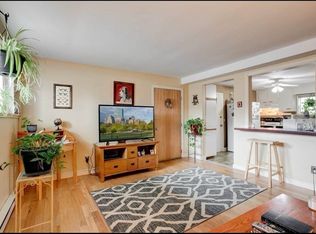 36 Essex St APT 10, Saugus, MA 01906
