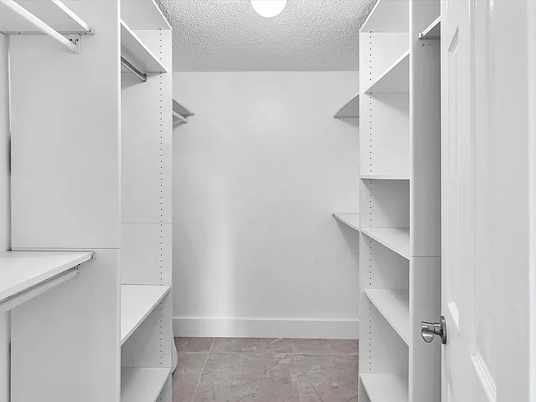 250 181st Dr #107 — Photo 25
