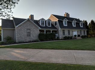 275 Oakham Ct, Powell, OH