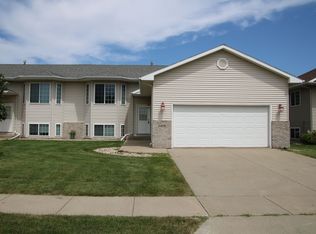 5606 W 58th St, Sioux Falls, SD 57106