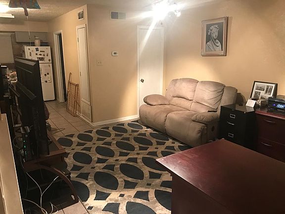 2nd image of 102 Park Row Ave APT C